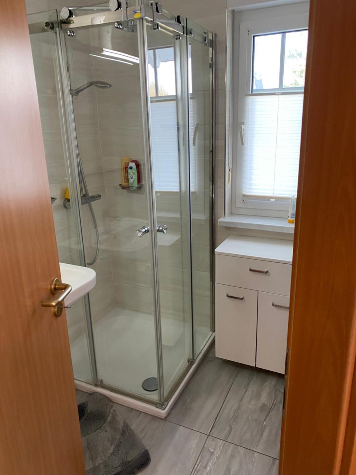 Schoenes Appartment Mit Fernblick Glowe Ngoại thất bức ảnh